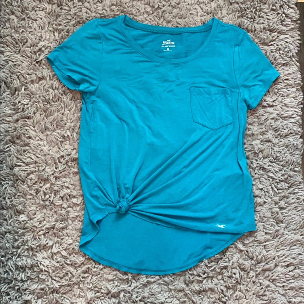 Blue Hollister flowy shirt